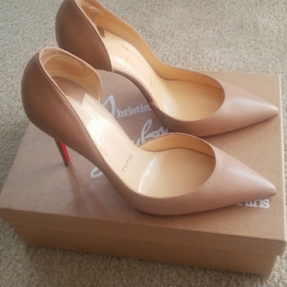 Christian Louboutin Iriza Pump